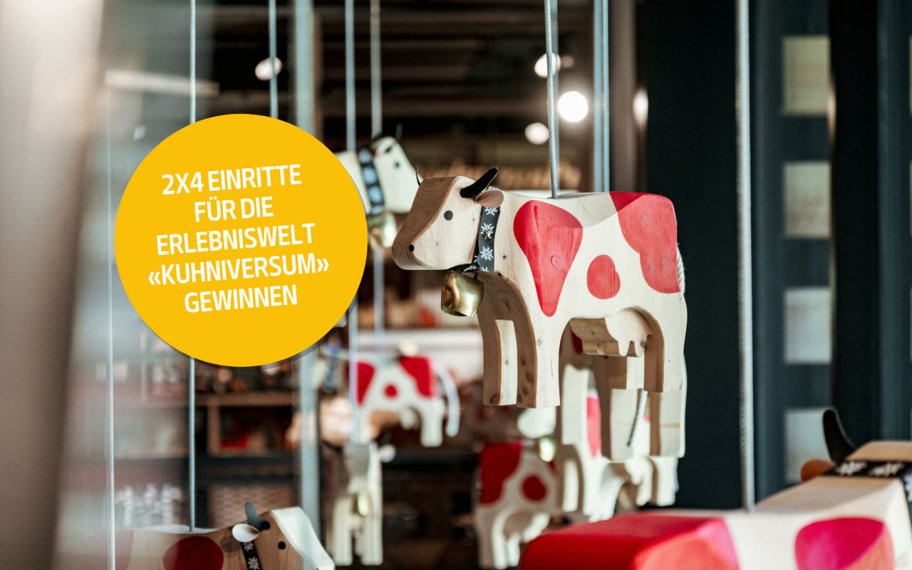 Im Erlebnis-Rundgang Kuhniversum erfahren Sie alles über Geschichte, Tradition und die nachhaltige Herstellung von Holzkuh & Co.