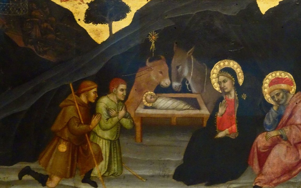 Krippenszene der Anbetung Jesu durch die Hirten an der Krippe mit Ochs und Esel, gemalt von Taddeo di Bartolo (1362–1422), Pinacoteca Nazionale, Siena, Italien. 
