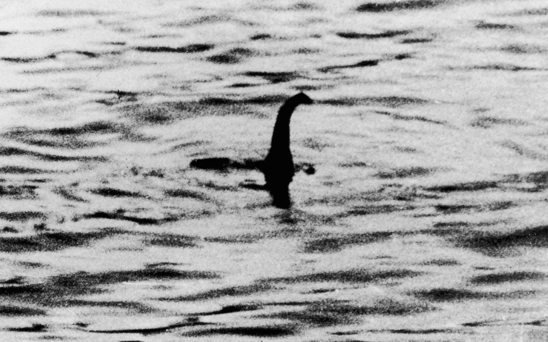 Das berühmteste Foto von Nessie ist nachweislich eine Fälschung. Der Mythos hält sich jedoch weiterhin.