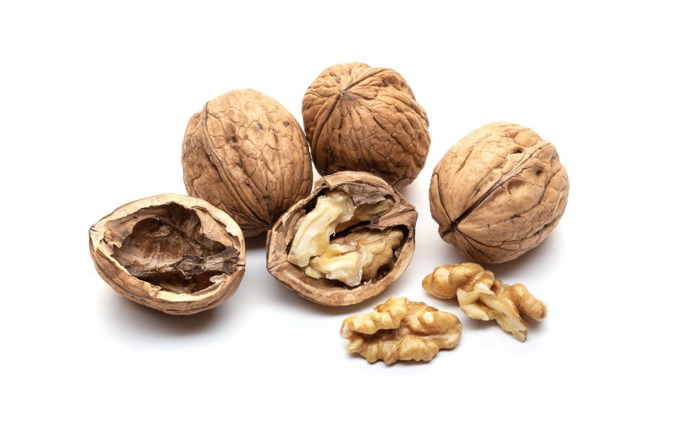 Walnüsse sind nahrhaft und enthalten viele wichtige Stoffe. Gerade in der Weihnachtszeit sind sie sehr beliebt. 