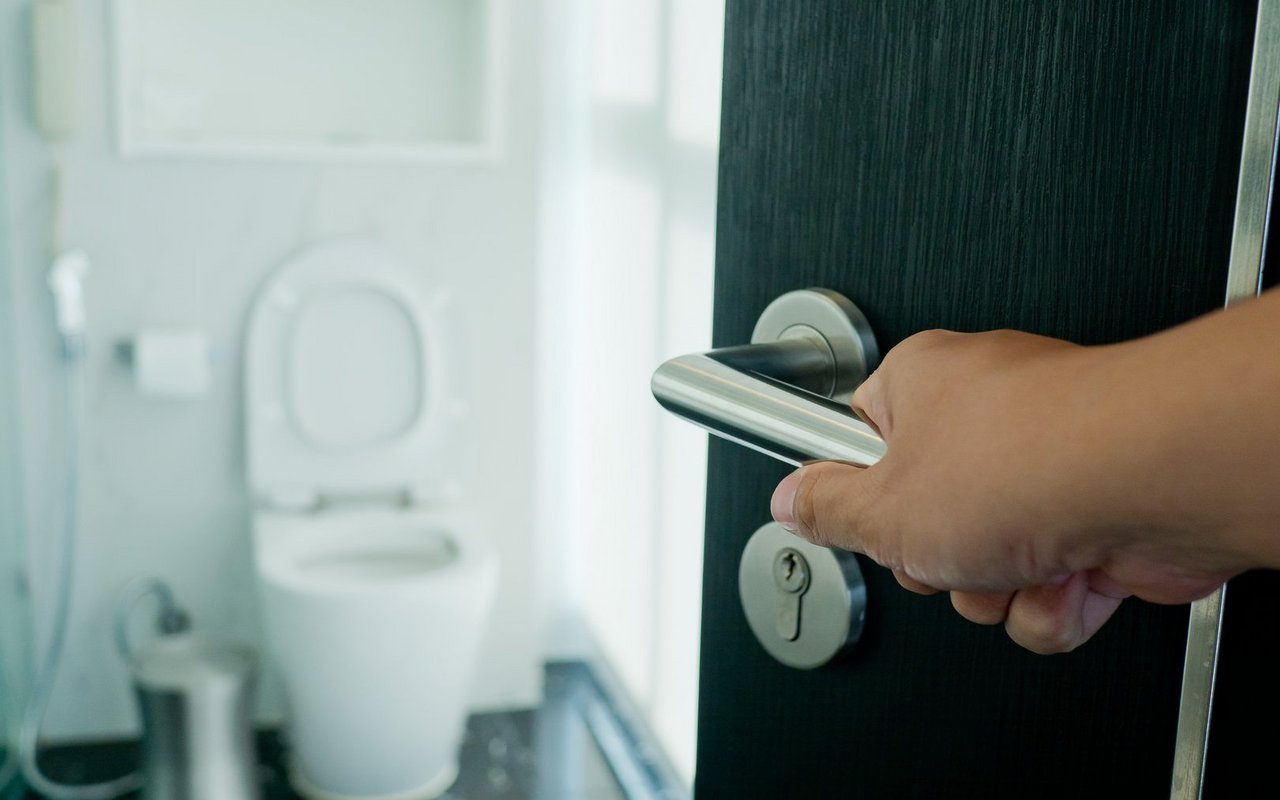 Im Abwasser finden Forschende Antworten auf Fragen zu Gesundheit, Konsum und Viren in der Schweiz.