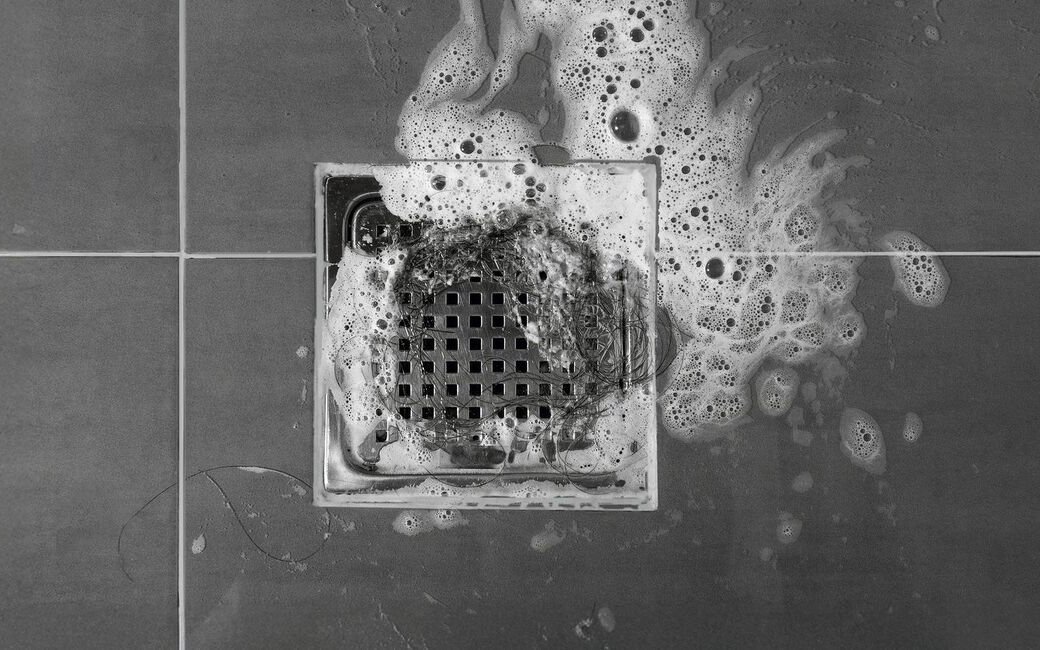 Grauwasser aus Haushalten bietet Potenzial zur Trinkwassereinsparung – innovative Aufbereitung kann die Ressource nachhaltig nutzen.